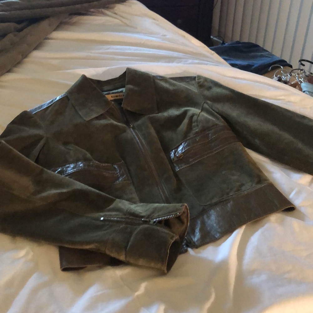 Bebe XS Olive Green suede and leather trim Jacket